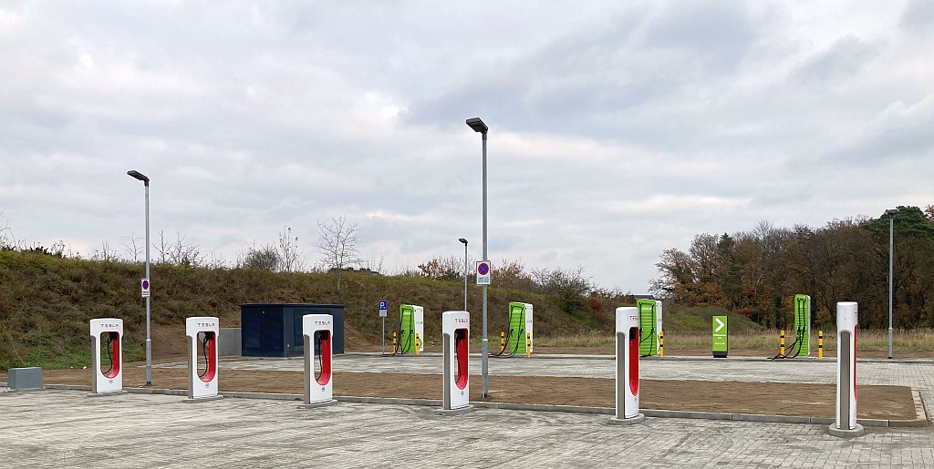 Supercharger Wolfsburg beinahe fertig