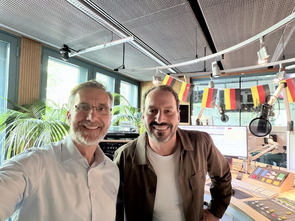Im Studio bei der Antenne Brandenburg